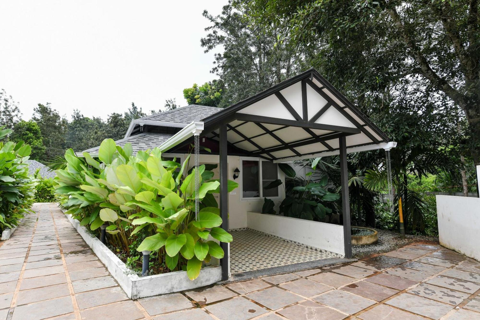 Inventree Aranya Resort & Spa Madikeri Exterior foto