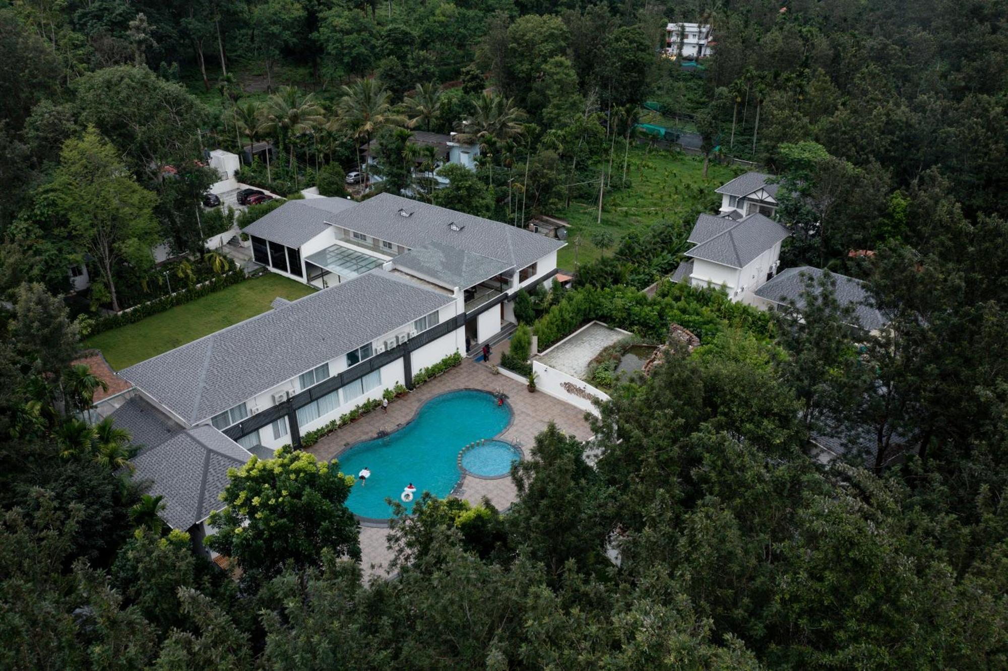 Inventree Aranya Resort & Spa Madikeri Exterior foto